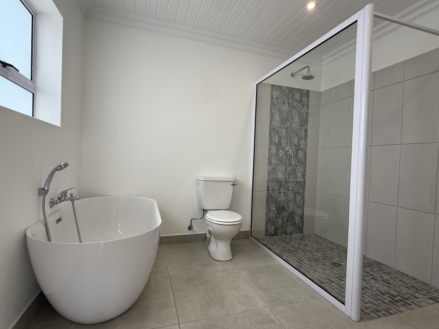 3 Bedroom Property for Sale in Stilbaai Wes Western Cape